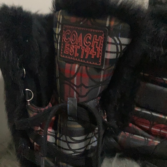 Coach boots size 8 only wore 2twice - Picture 3 of 3